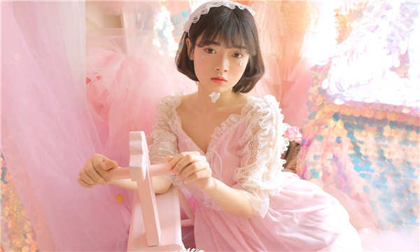 共青城供卵试管代怀生子多少钱？这一直是很多不孕不育家庭关注的话题。在中国，不孕不育的发生率越来越高，根据《中国不孕不育现状调研报告》显示，育龄夫妇的不孕不育率从20年前的3%增长至现在的12.5%-18.2%，患者人数高达6000万以上。在这样的背景下，许多家庭通过供卵试管来实现自己的生育梦想。那么，供卵试管代怀生子的费用到底是多少呢？